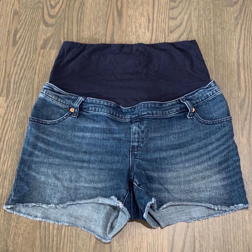 Gap Maternity Full Panel Jean Shorts